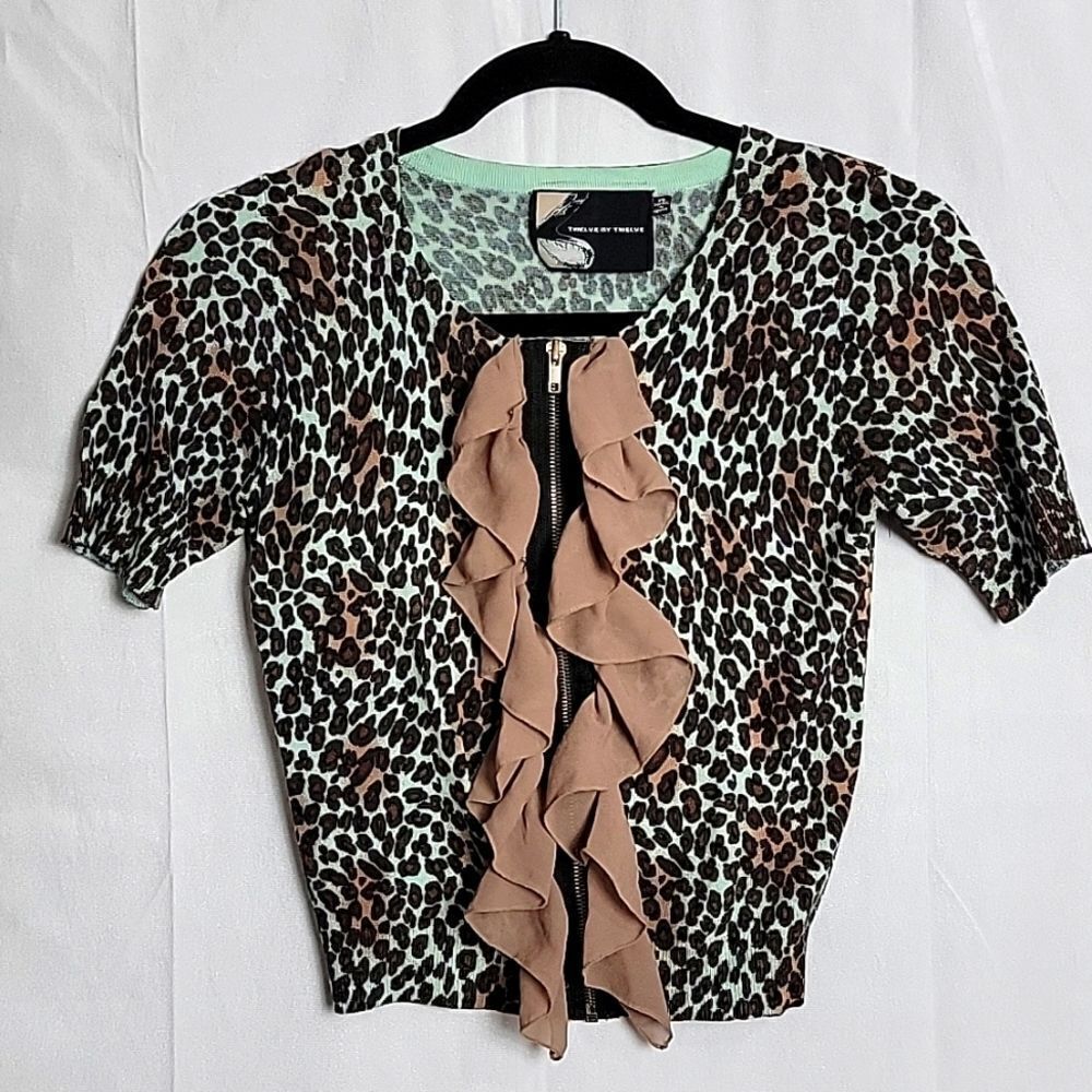 🖤5/$20🖤 TWELVE BY TWELVE.. leopard print top..